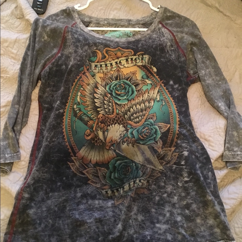 3/4 sleeve affliction shirt
